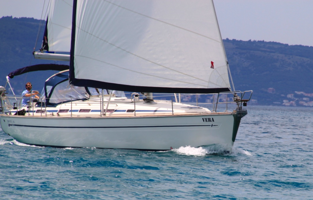 Bavaria 44 for yacht charter